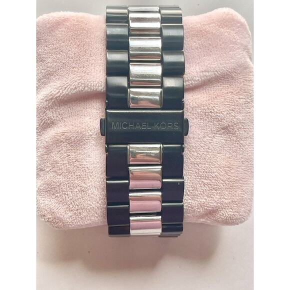 Michael Kors Runway Two-Tone Chronograph Gunmetal Dial Quartz Watch - Picture 5 of 11